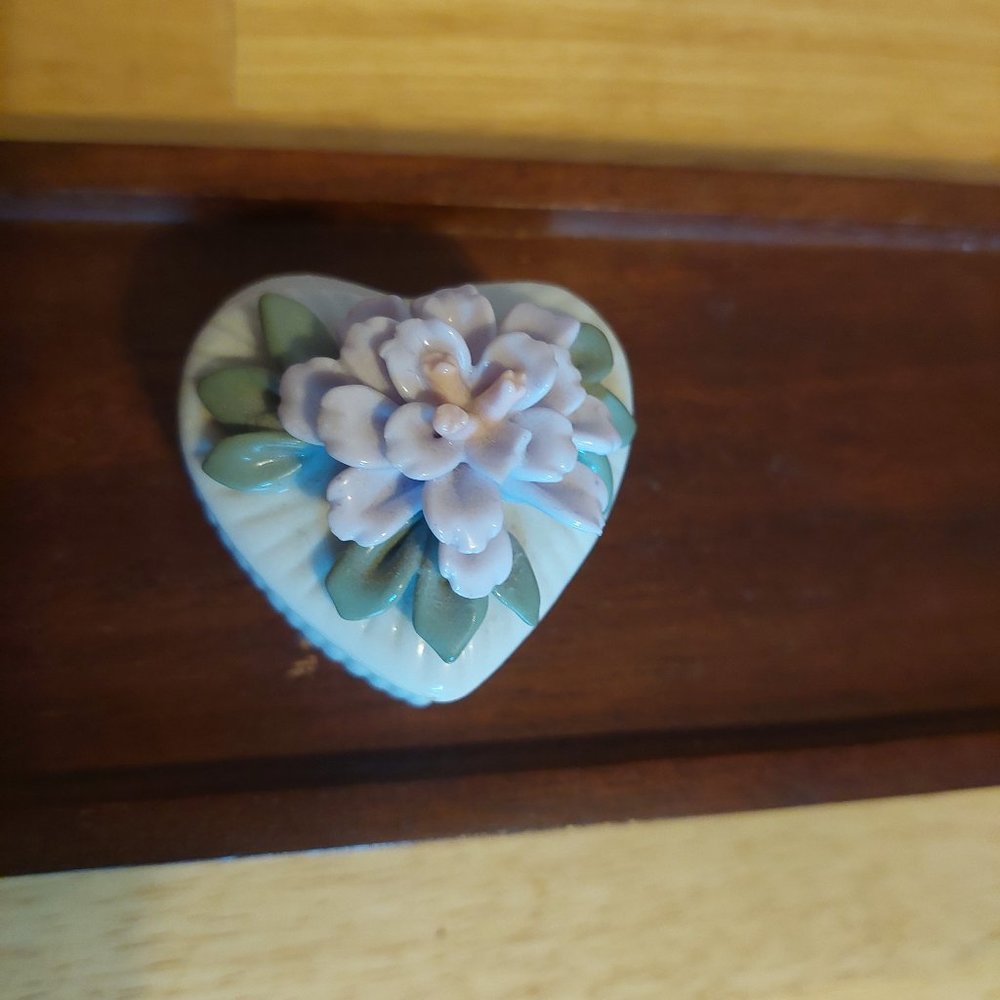 Flower Trinket Box